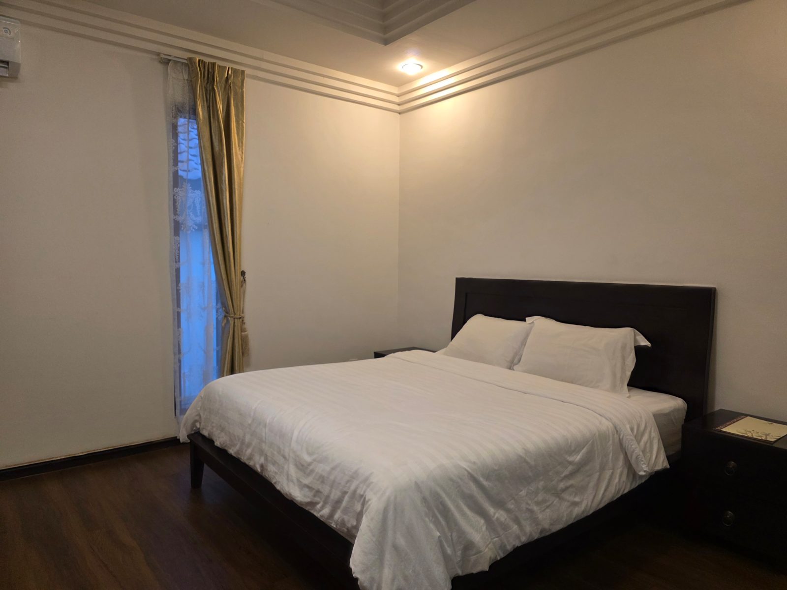 Villa Panbil Batam third bedroom with double bed